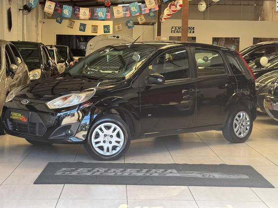FORD FIESTA 1.6 ROCAM SE 8V FLEX 4P MANUAL FORD FIESTA 1.6 ROCAM SE 8V FLEX 4P MANUAL